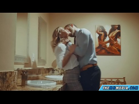 ❤️ When a busty blonde seduces you in a public restroom Porno fb at us en-us.milfnut-net.ru ❌️